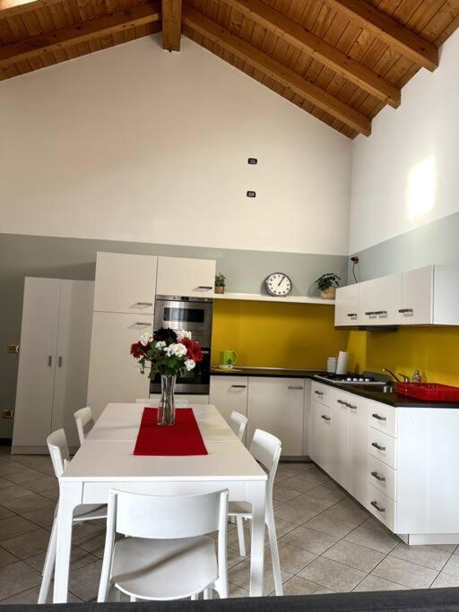 Bakery Home Беладжо Екстериор снимка